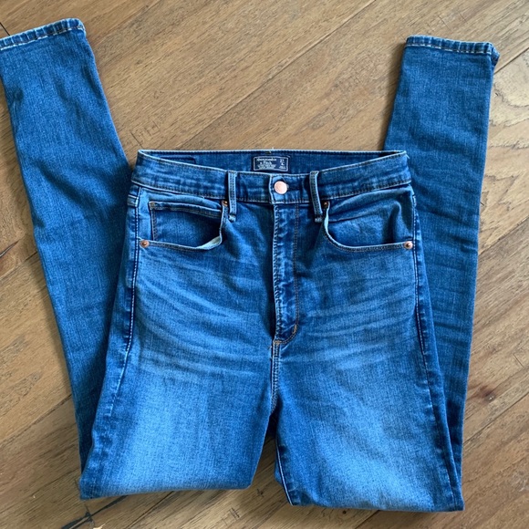 Abercrombie ultra high rise - Picture 2 of 3